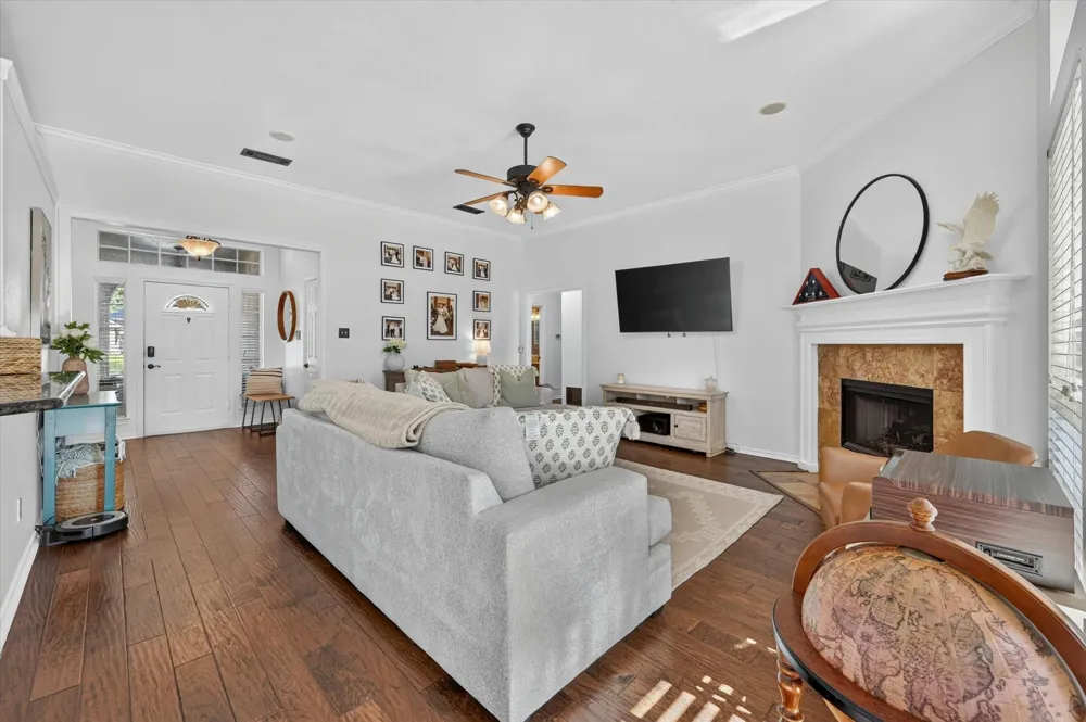 7312 Cottonwood Court North Richland Hills, TX 76182