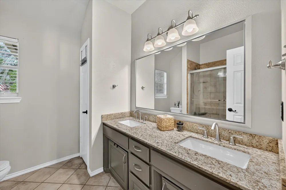 7312 Cottonwood Court North Richland Hills, TX 76182
