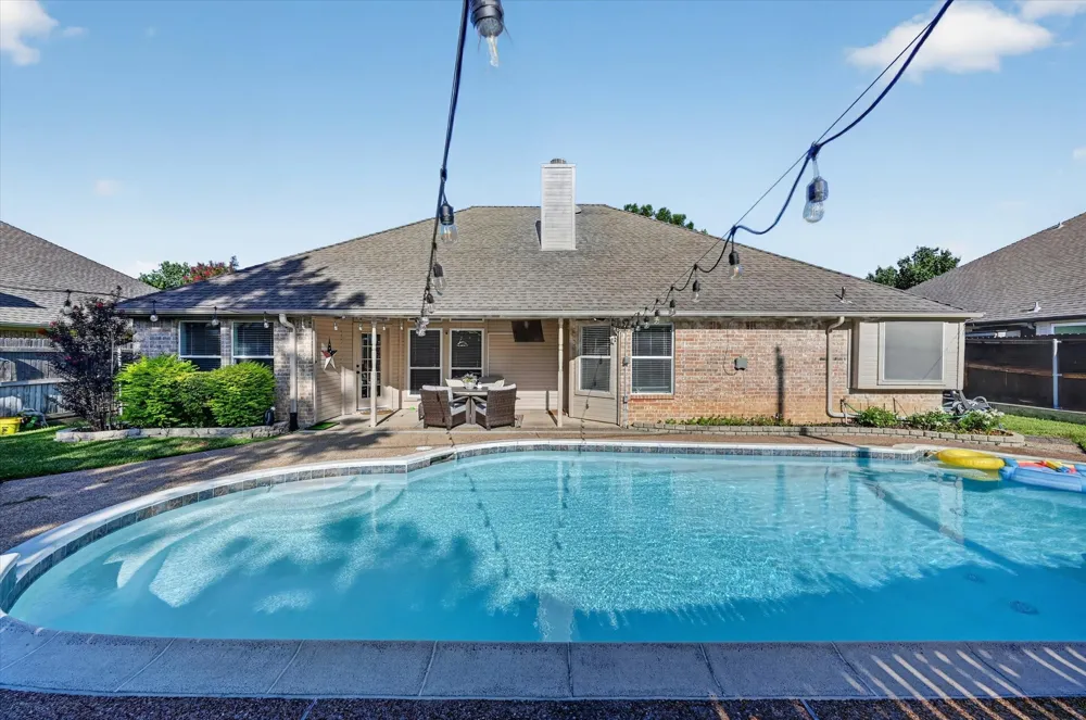 7312 Cottonwood Court North Richland Hills, TX 76182