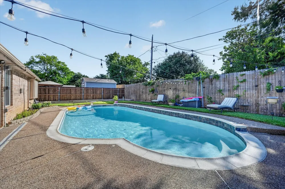7312 Cottonwood Court North Richland Hills, TX 76182