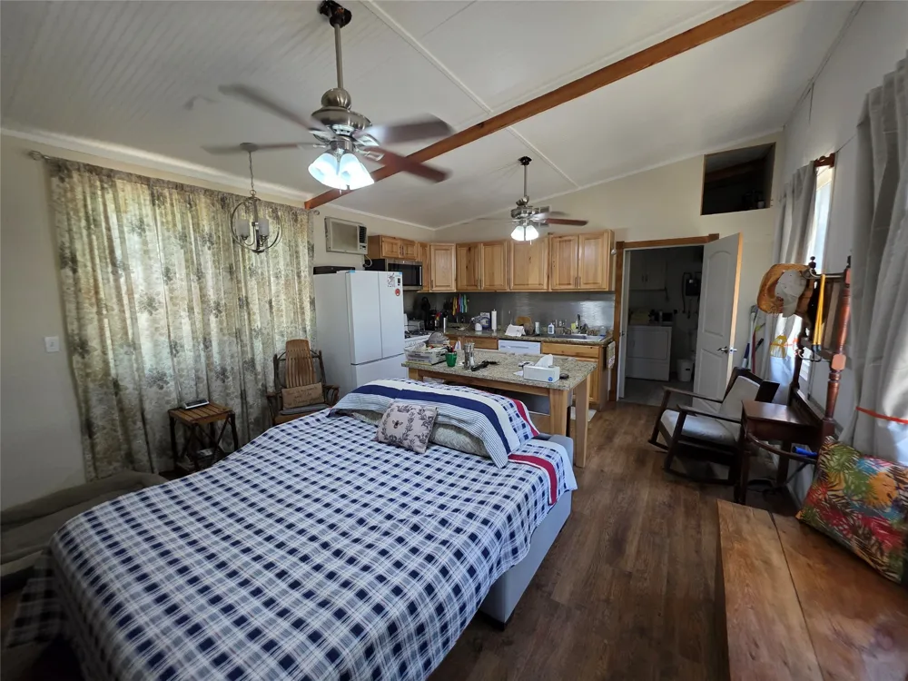 16695 County Road 421 Cross Plains, TX 76443