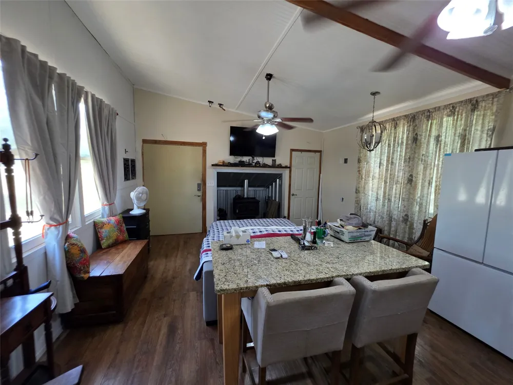 16695 County Road 421 Cross Plains, TX 76443
