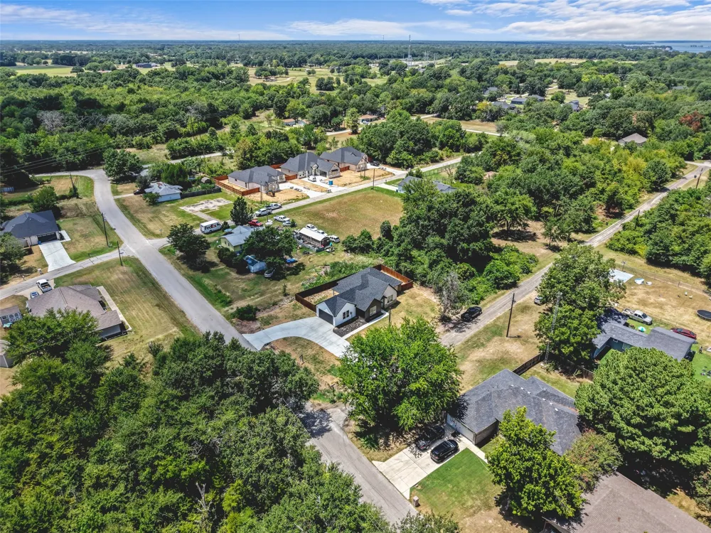 609 Luzon Street Tool, TX 75143