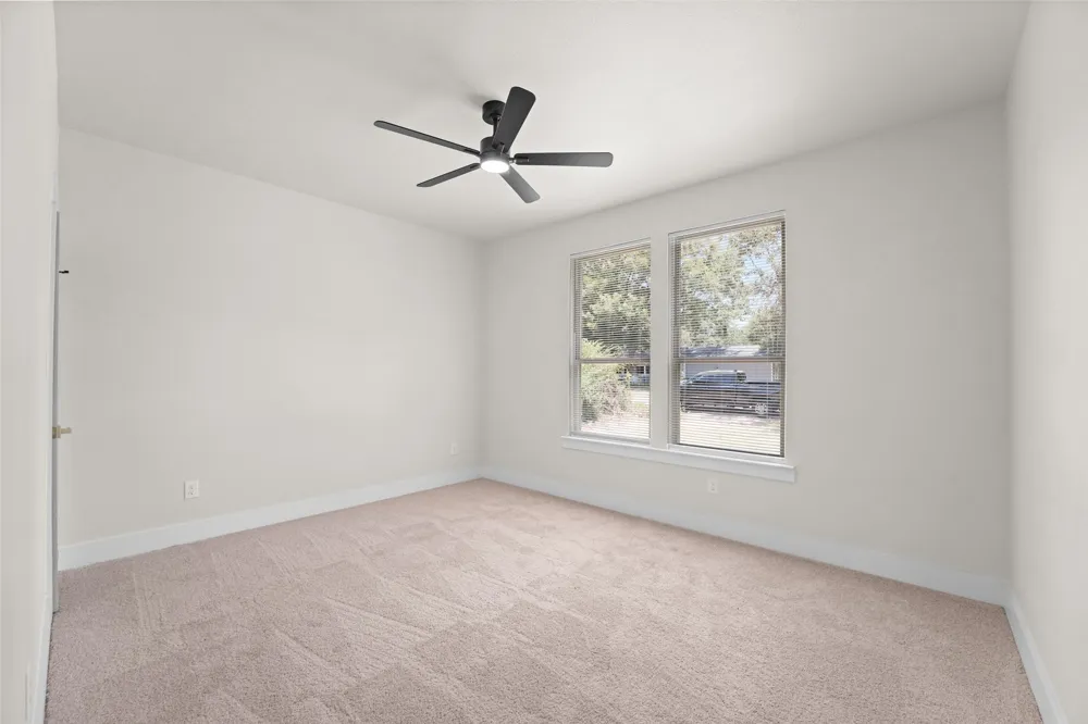 609 Luzon Street Tool, TX 75143