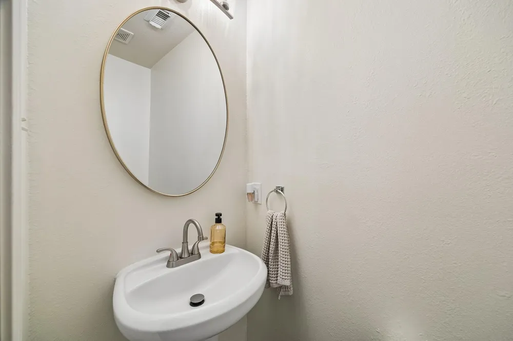2709 Los Alamos Circle Deer Park, TX 77536