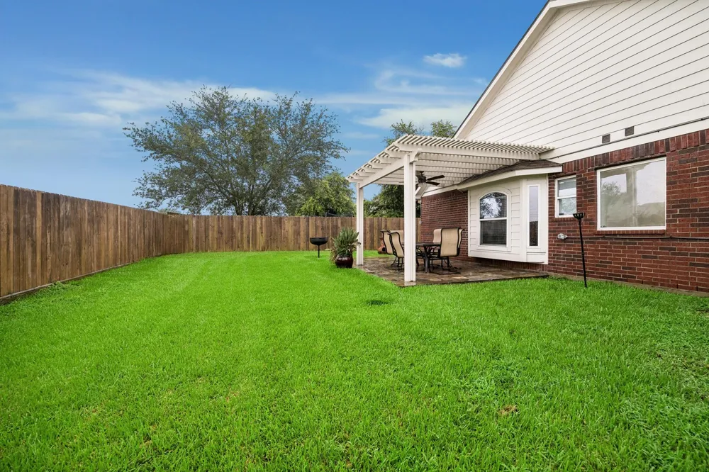 2709 Los Alamos Circle Deer Park, TX 77536