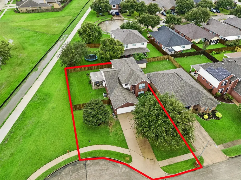 2709 Los Alamos Circle Deer Park, TX 77536