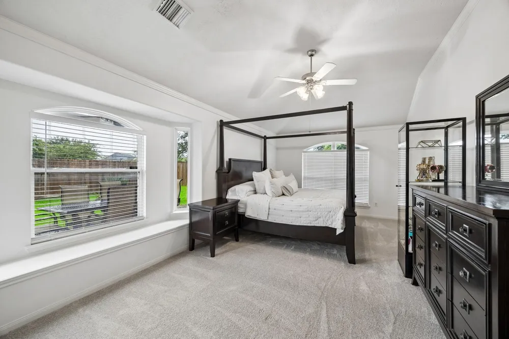 2709 Los Alamos Circle Deer Park, TX 77536