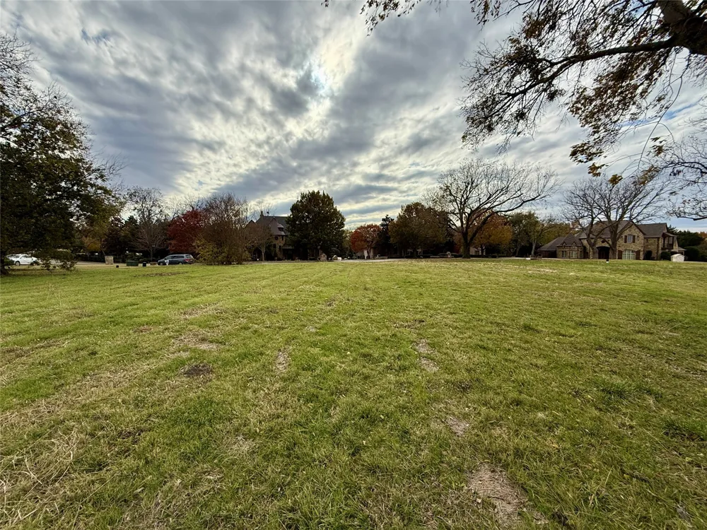 8 Terrabella Lane Heath, TX 75032