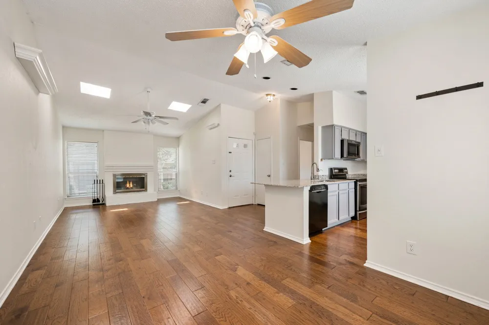 2010 Cottage Oak Lane #2010 Colleyville, TX 76034