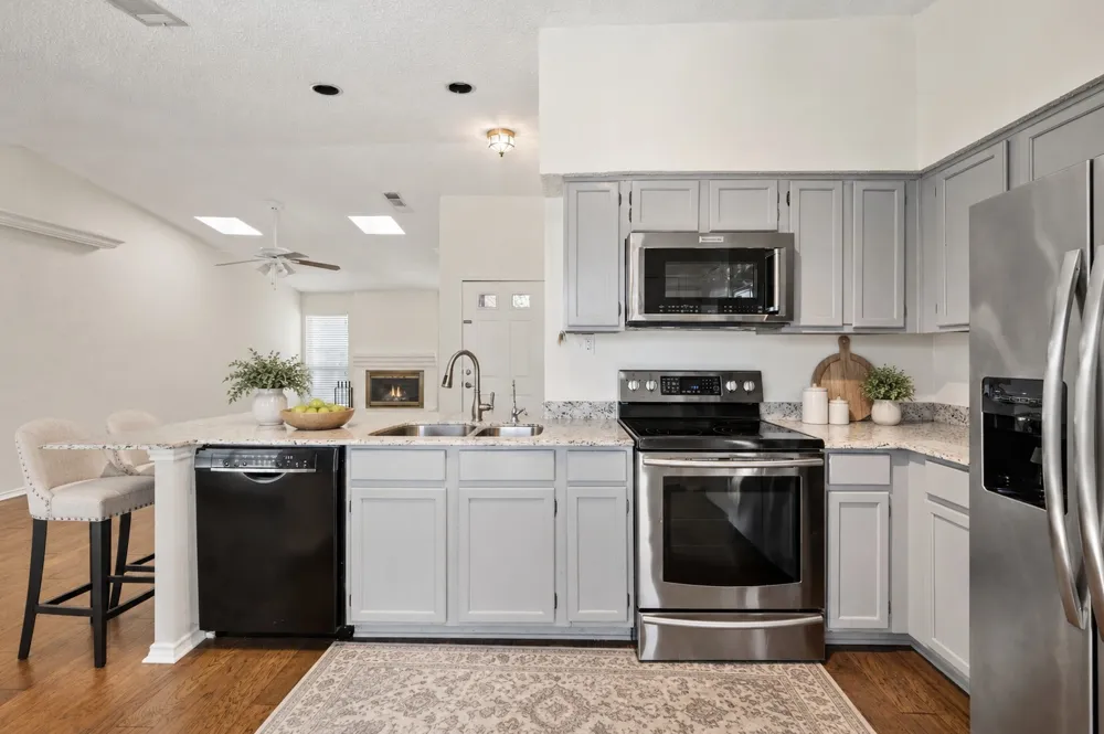 2010 Cottage Oak Lane #2010 Colleyville, TX 76034