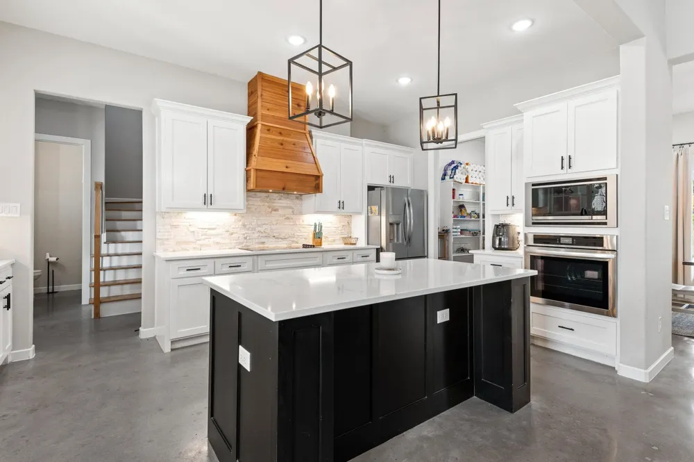 856 Yowell Hill Road Whitewright, TX 75491