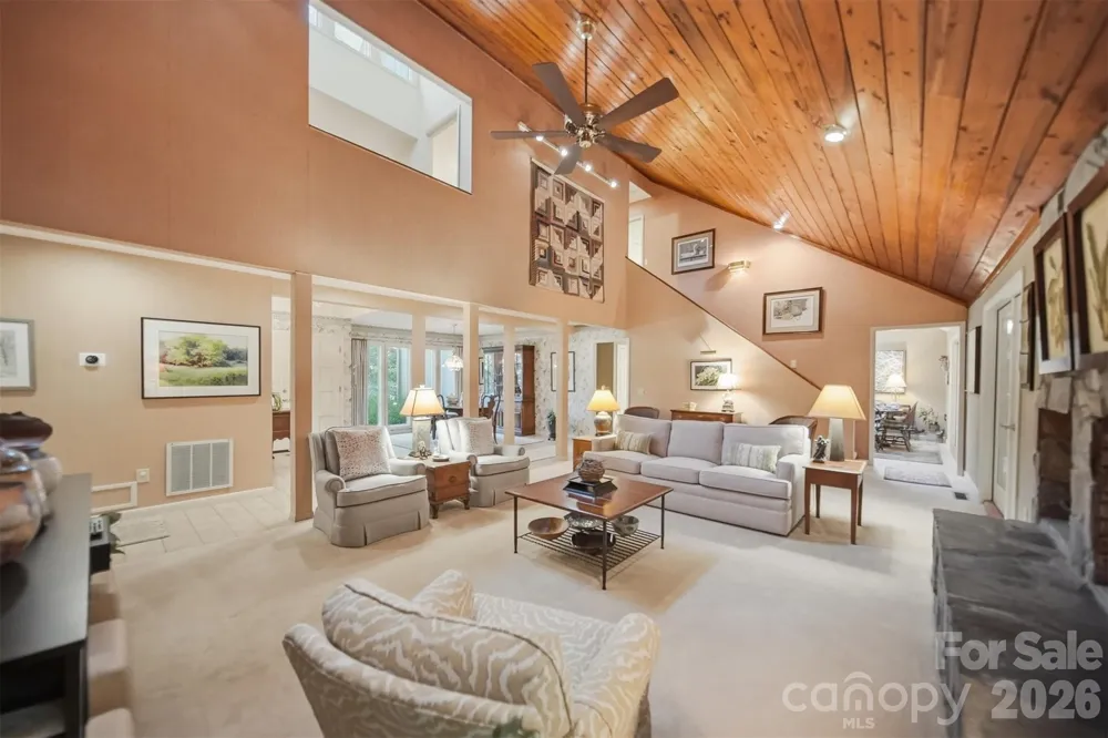 414 Stonecroft Drive SE Lenoir, NC 28645