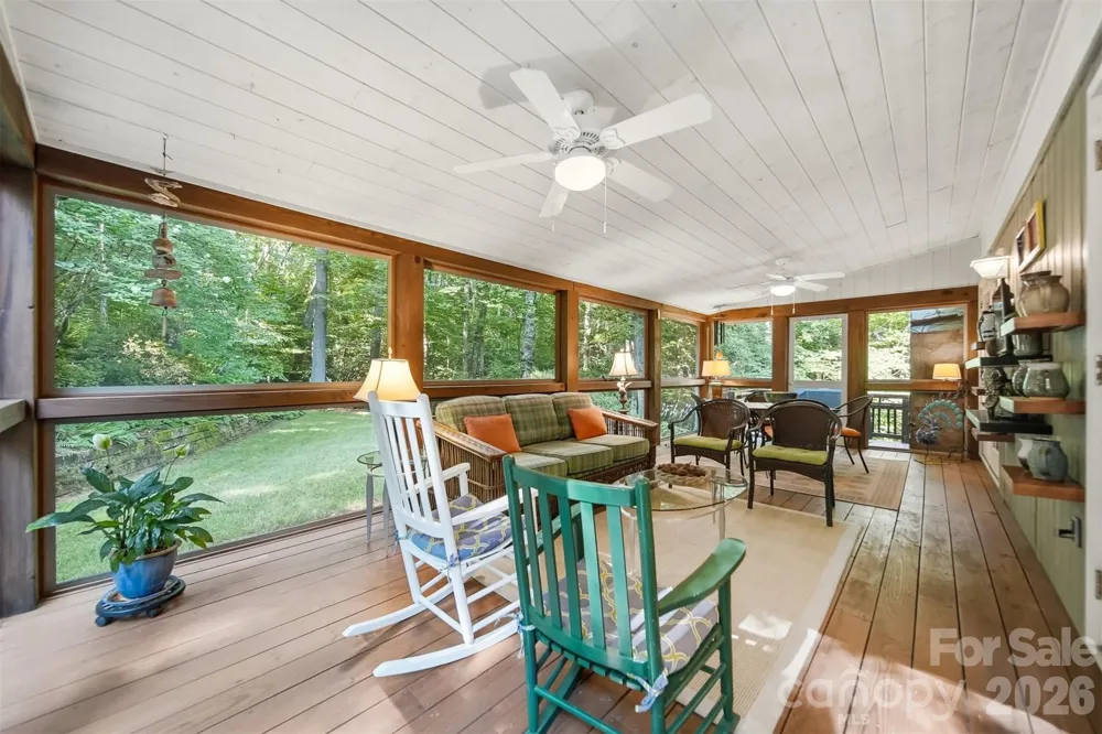 414 Stonecroft Drive SE Lenoir, NC 28645