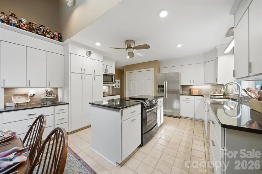 414 Stonecroft Drive SE Lenoir, NC 28645