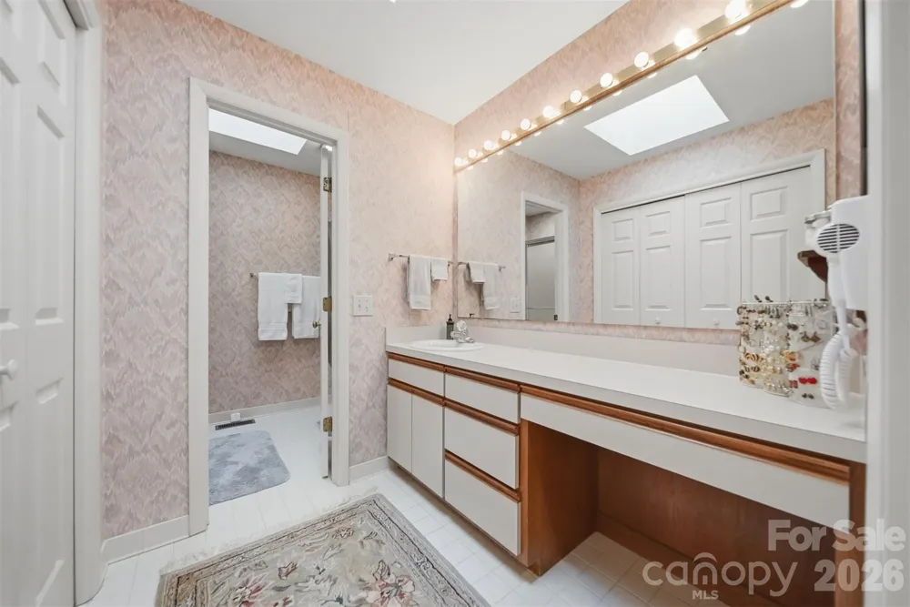 414 Stonecroft Drive SE Lenoir, NC 28645