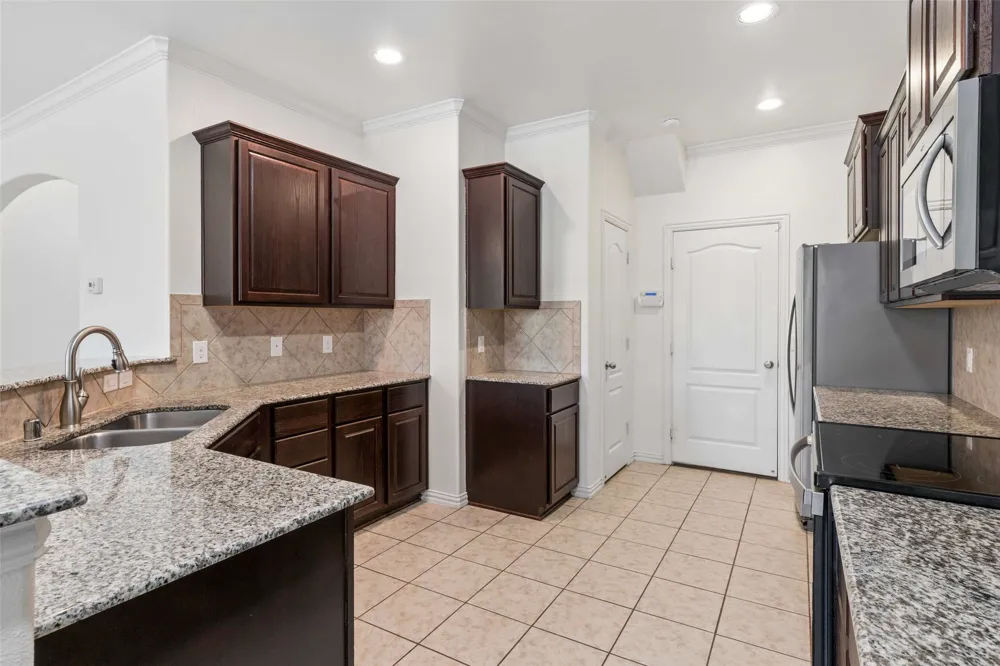 1844 Villa Drive Allen, TX 75013