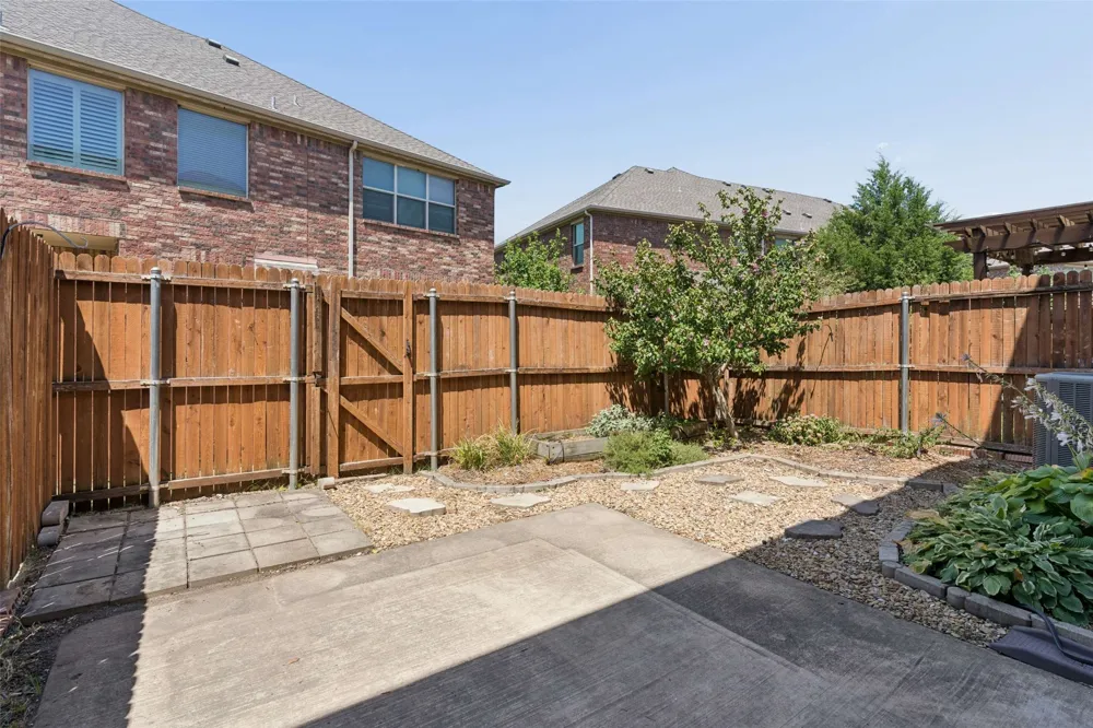 1844 Villa Drive Allen, TX 75013