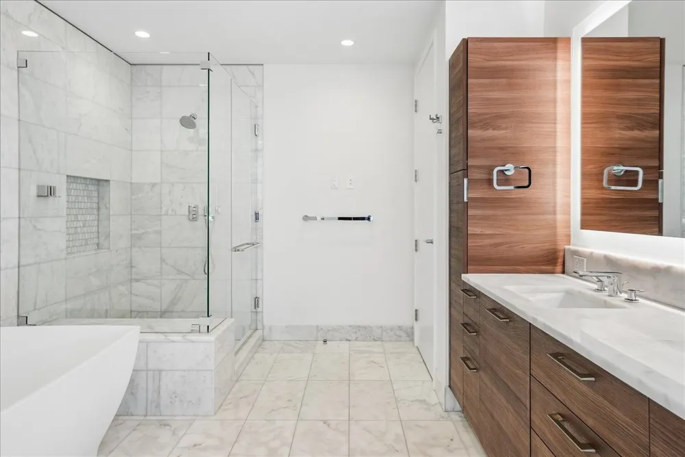 7901 Windrose Avenue #1701 Plano, TX 75024