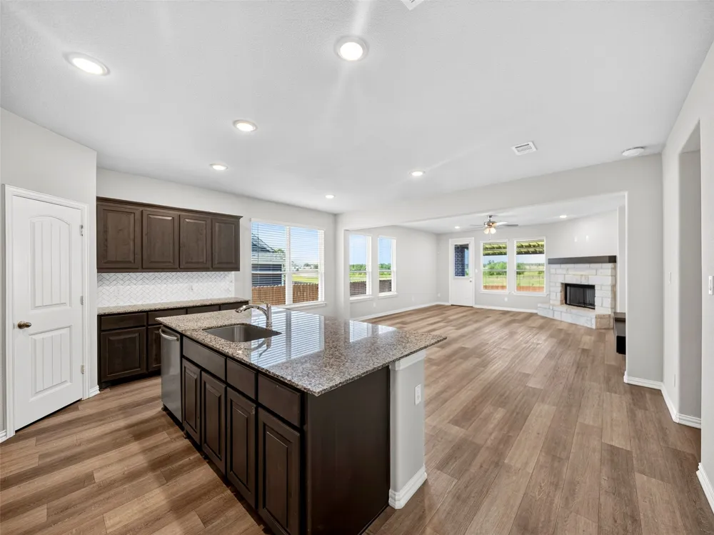 801 Taliaferro Trail Springtown, TX 76082