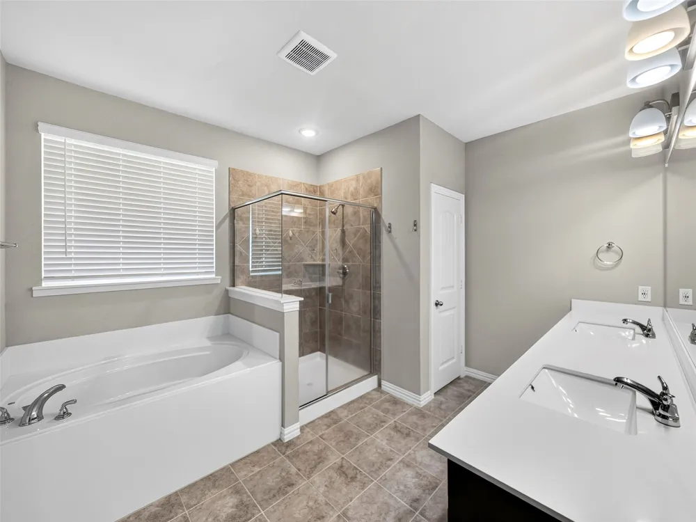 801 Taliaferro Trail Springtown, TX 76082