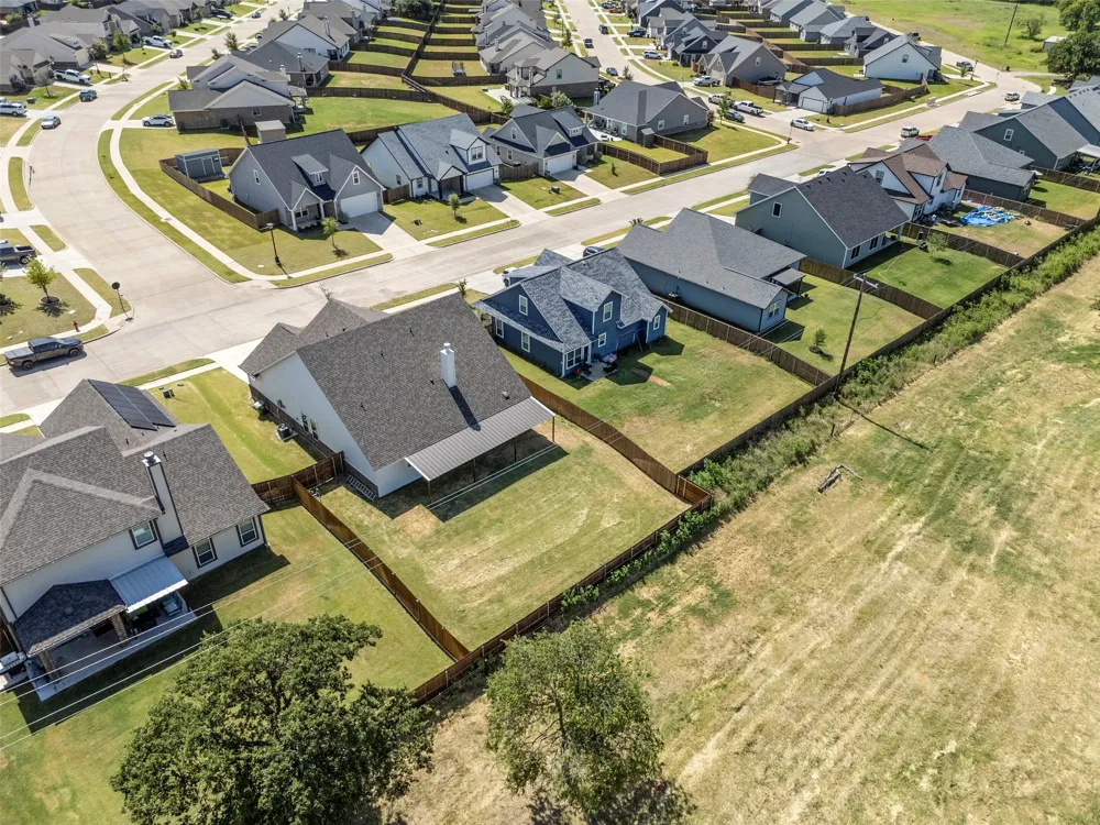 801 Taliaferro Trail Springtown, TX 76082