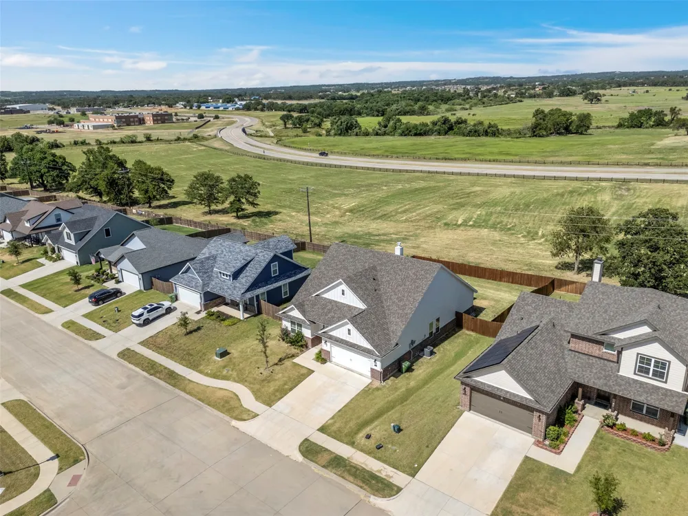 801 Taliaferro Trail Springtown, TX 76082
