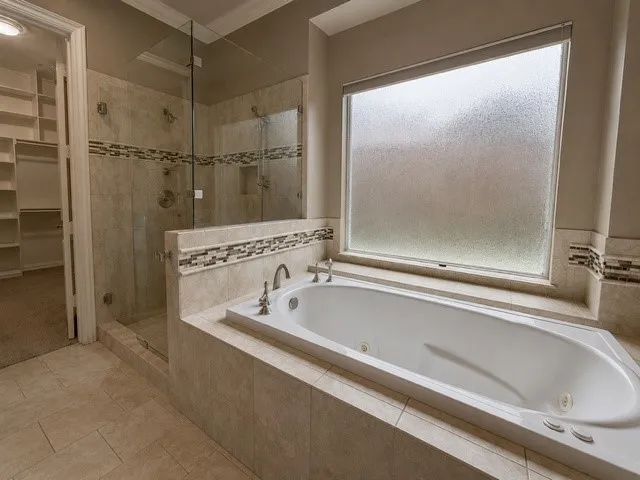 5001 Albany Drive Plano, TX 75093