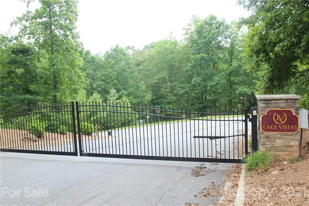 2202 Island View Lane NE #5 Connelly Springs, NC 28612