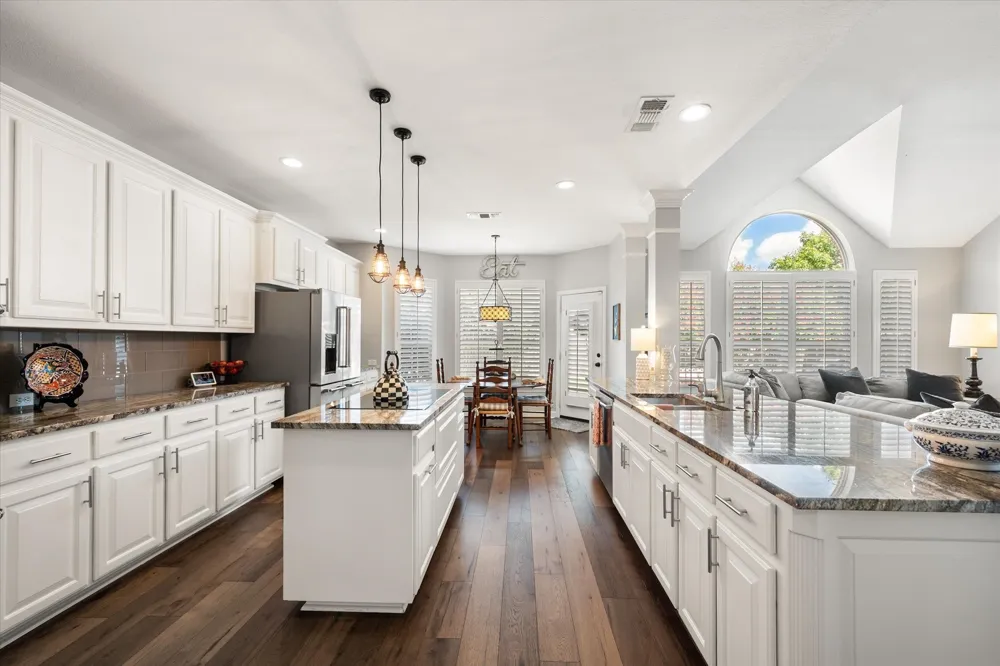 1502 Mallard Circle Mansfield, TX 76063