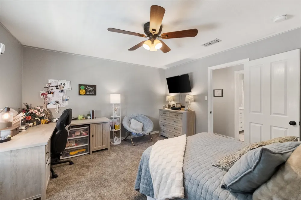 1502 Mallard Circle Mansfield, TX 76063