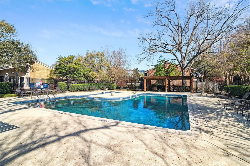12437 Montego Plaza Dallas, TX 75230