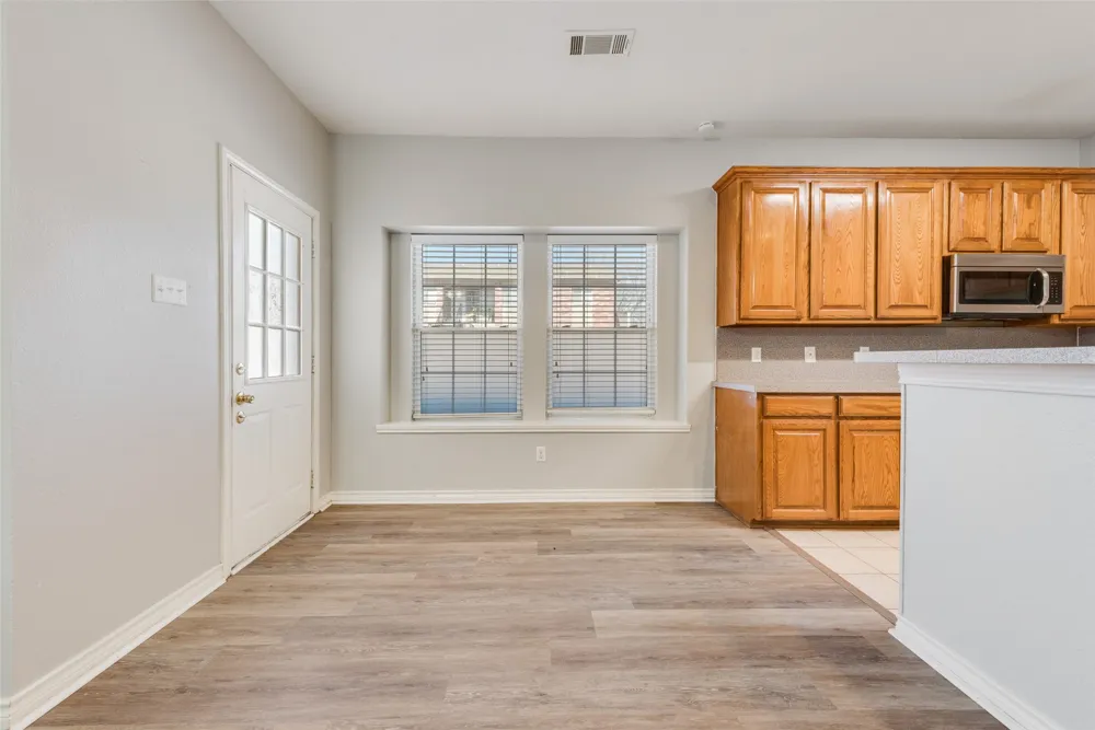 739 Harbour Town Drive Lake Dallas, TX 75065