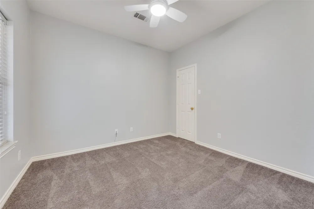 739 Harbour Town Drive Lake Dallas, TX 75065