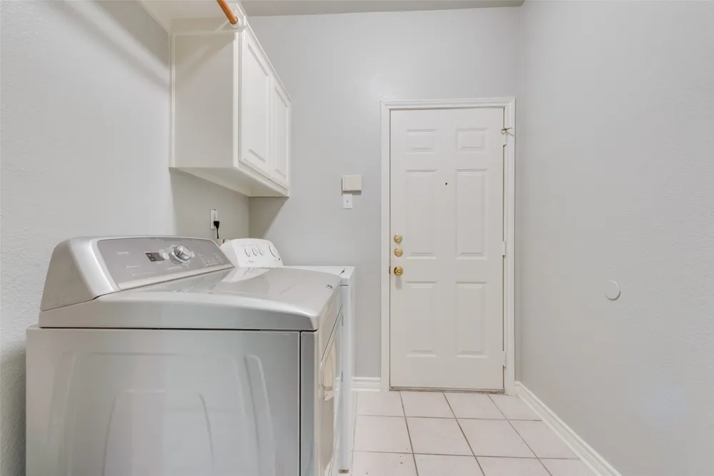 739 Harbour Town Drive Lake Dallas, TX 75065