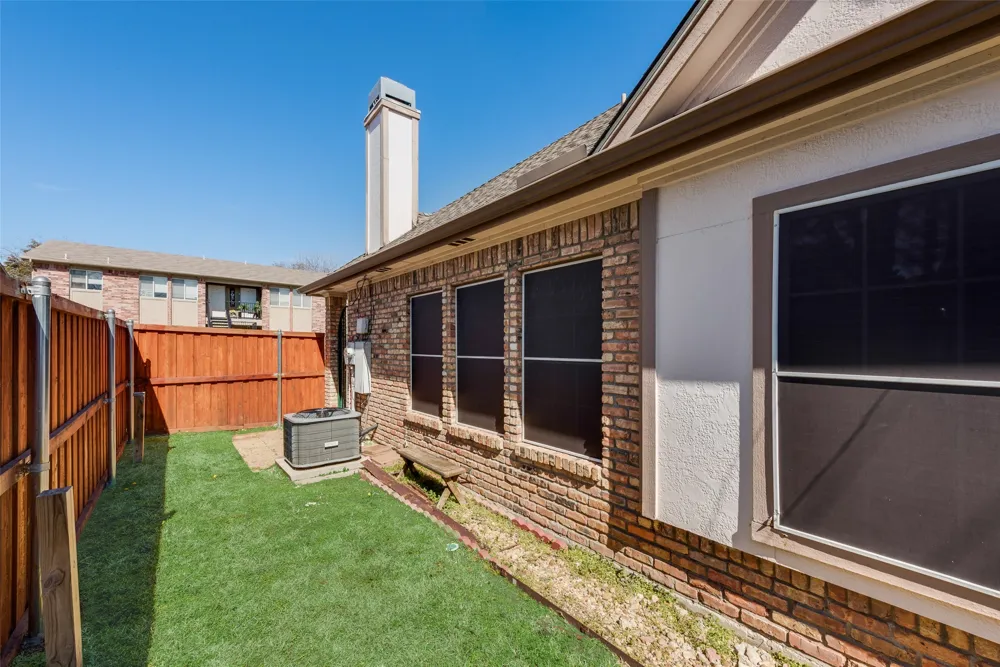739 Harbour Town Drive Lake Dallas, TX 75065