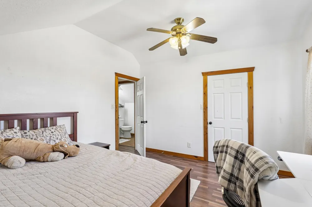 194 County Road 3825 Bridgeport, TX 76426