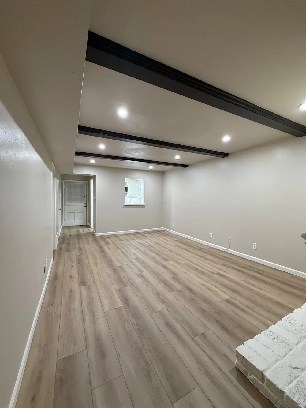 902 S Weatherred Drive #902F Richardson, TX 75080