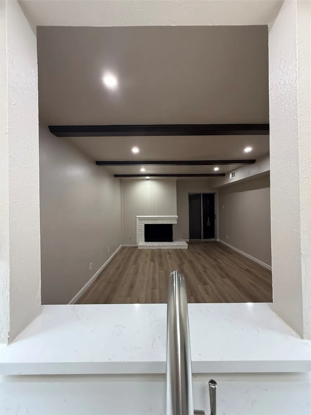 902 S Weatherred Drive #902F Richardson, TX 75080