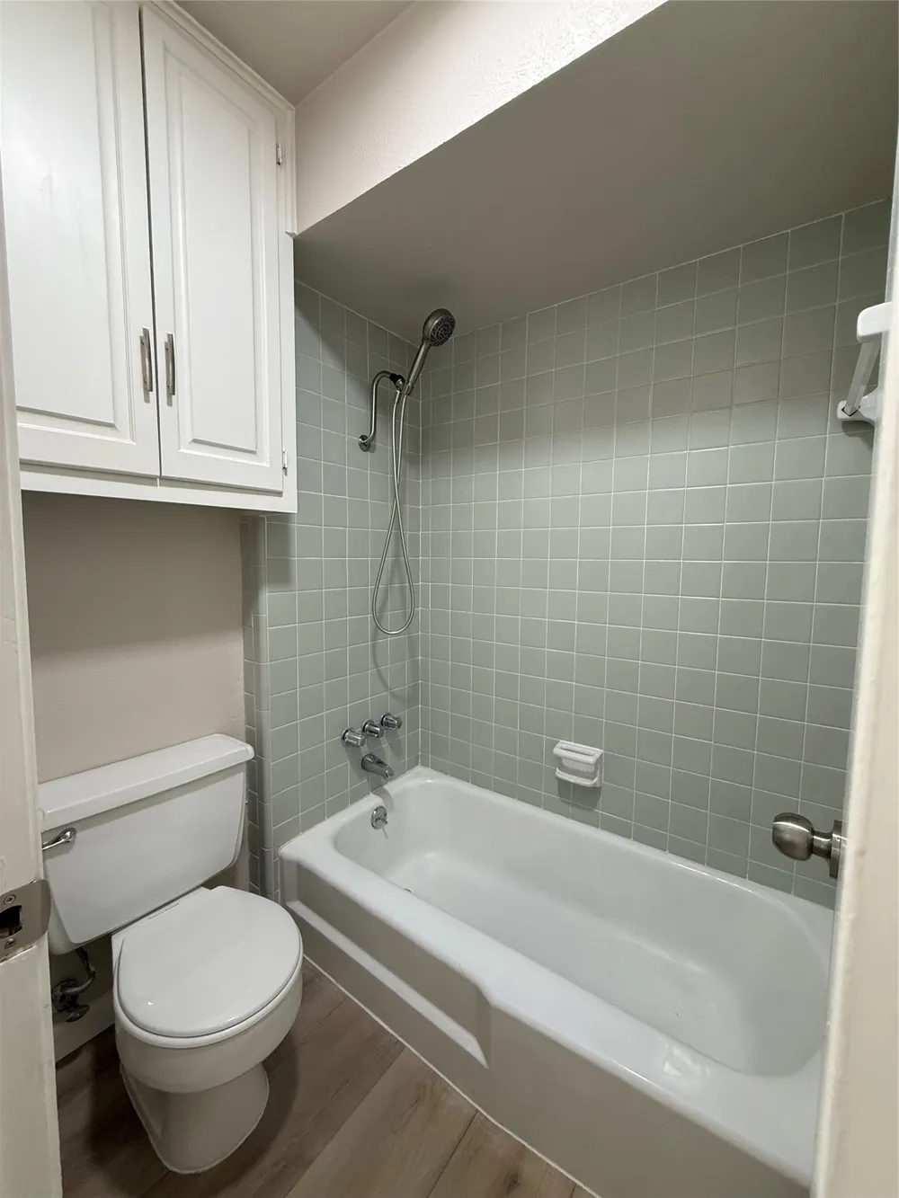902 S Weatherred Drive #902F Richardson, TX 75080