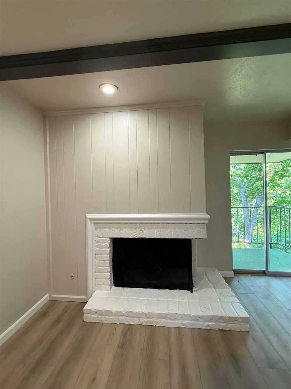 902 S Weatherred Drive #902F Richardson, TX 75080