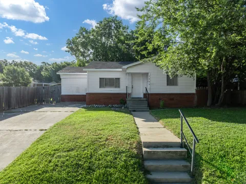 3804 Belmont Drive