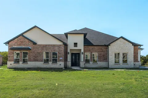 1045 Peppy San Drive
