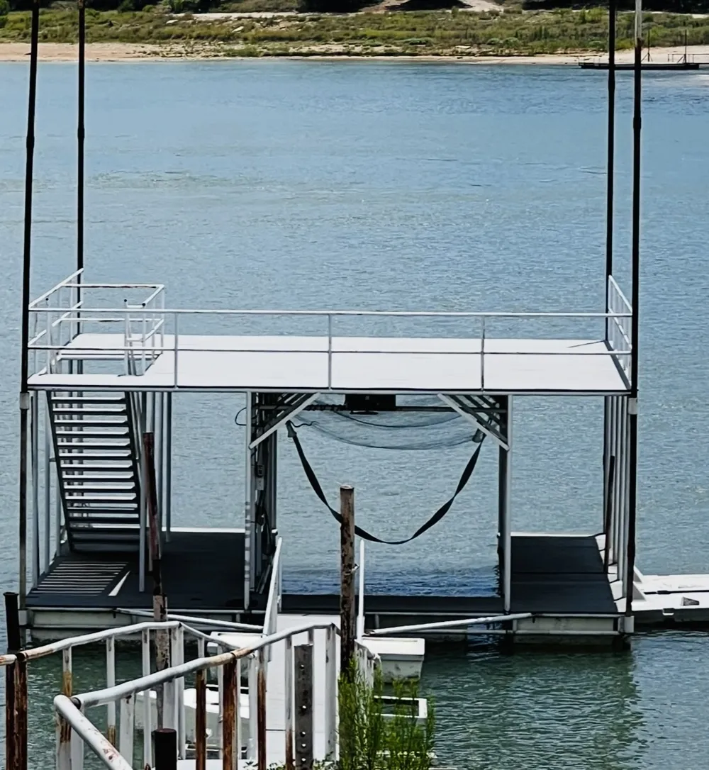 1025 SHORE DRIVE Cisco, TX 76437