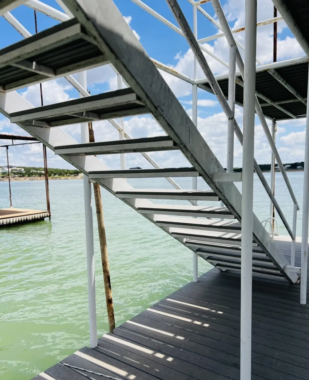1025 SHORE DRIVE Cisco, TX 76437