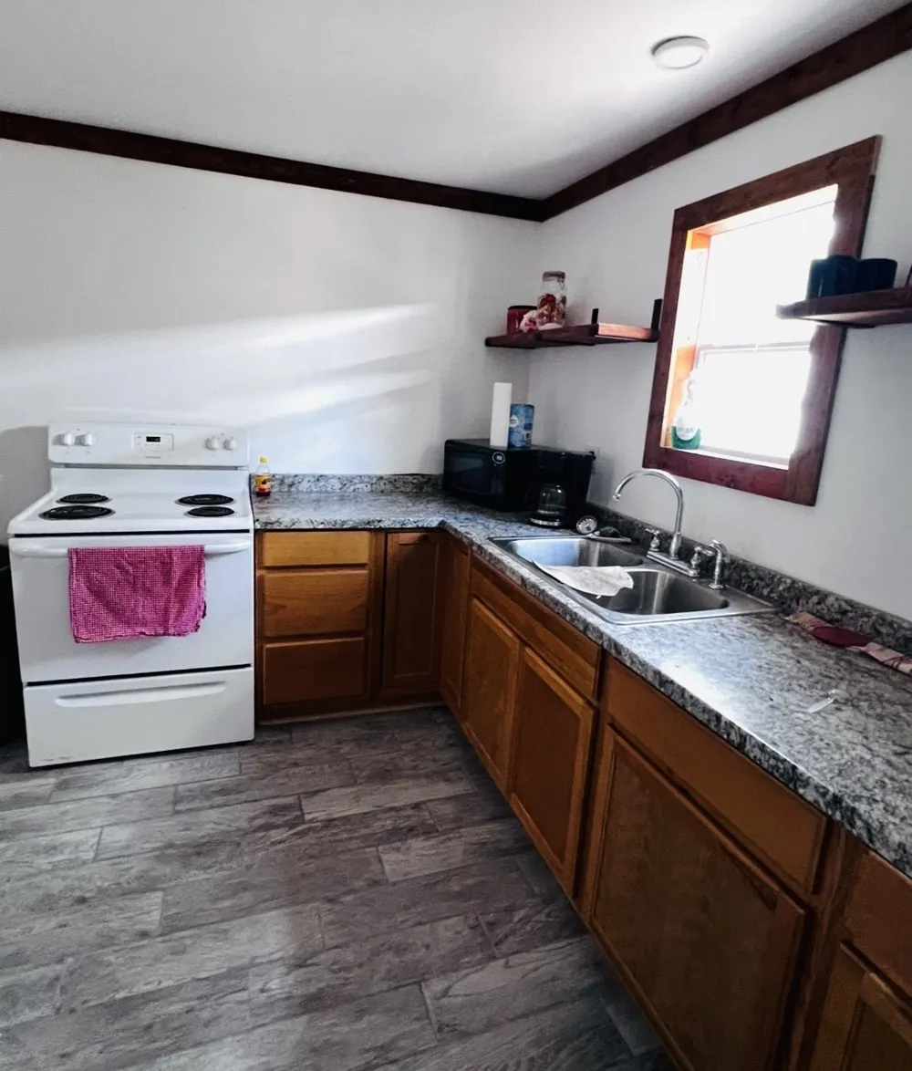 1025 SHORE DRIVE Cisco, TX 76437