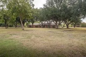 1850 Rock Ridge Road Lucas, TX 75002