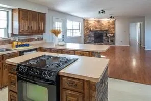 1850 Rock Ridge Road Lucas, TX 75002