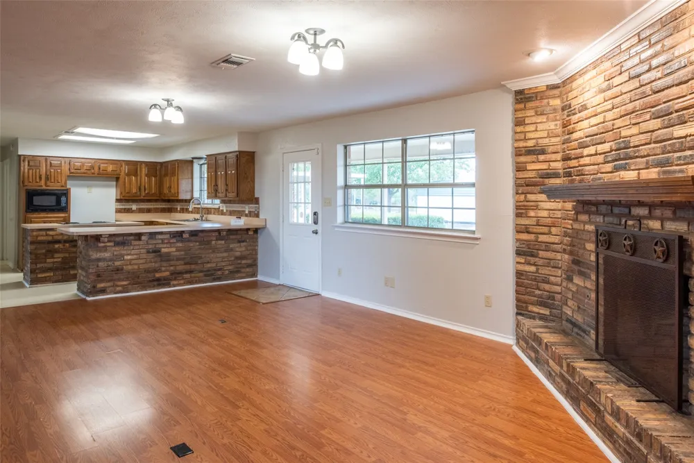 1850 Rock Ridge Road Lucas, TX 75002