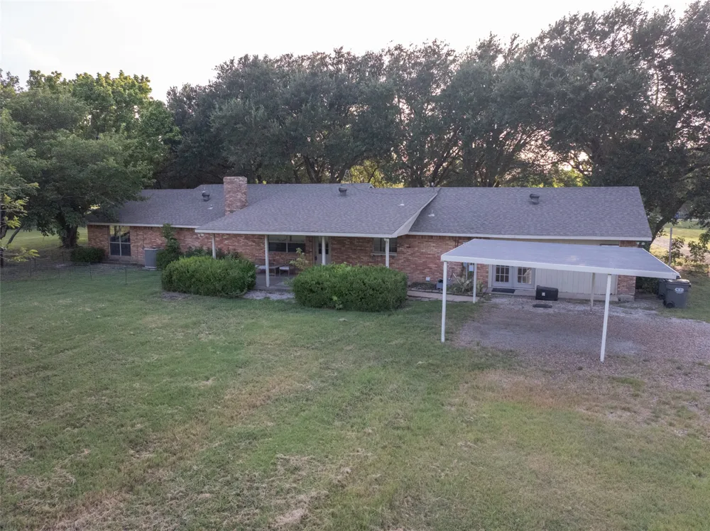 1850 Rock Ridge Road Lucas, TX 75002